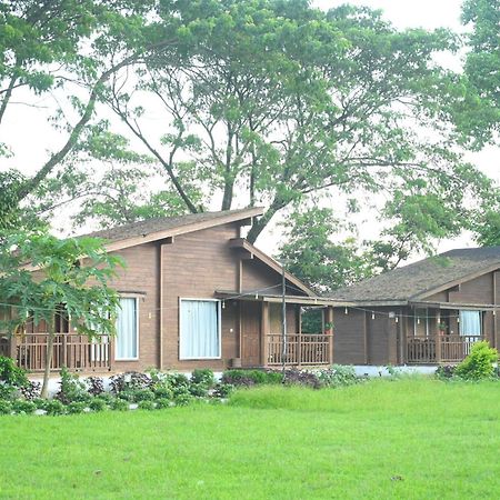 Jironi Resort Tezpur Bagian luar foto