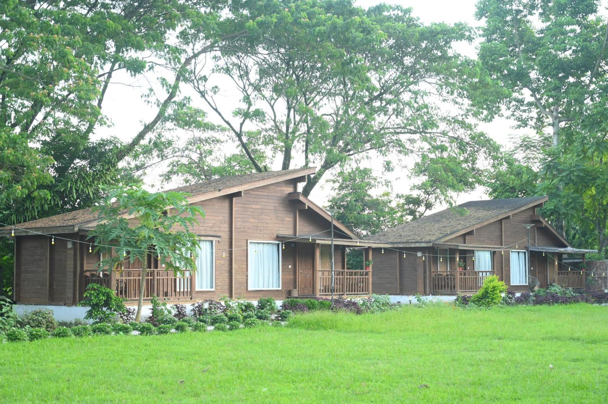 Jironi Resort Tezpur Bagian luar foto