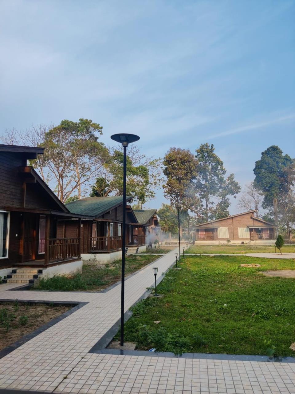 Jironi Resort Tezpur Bagian luar foto