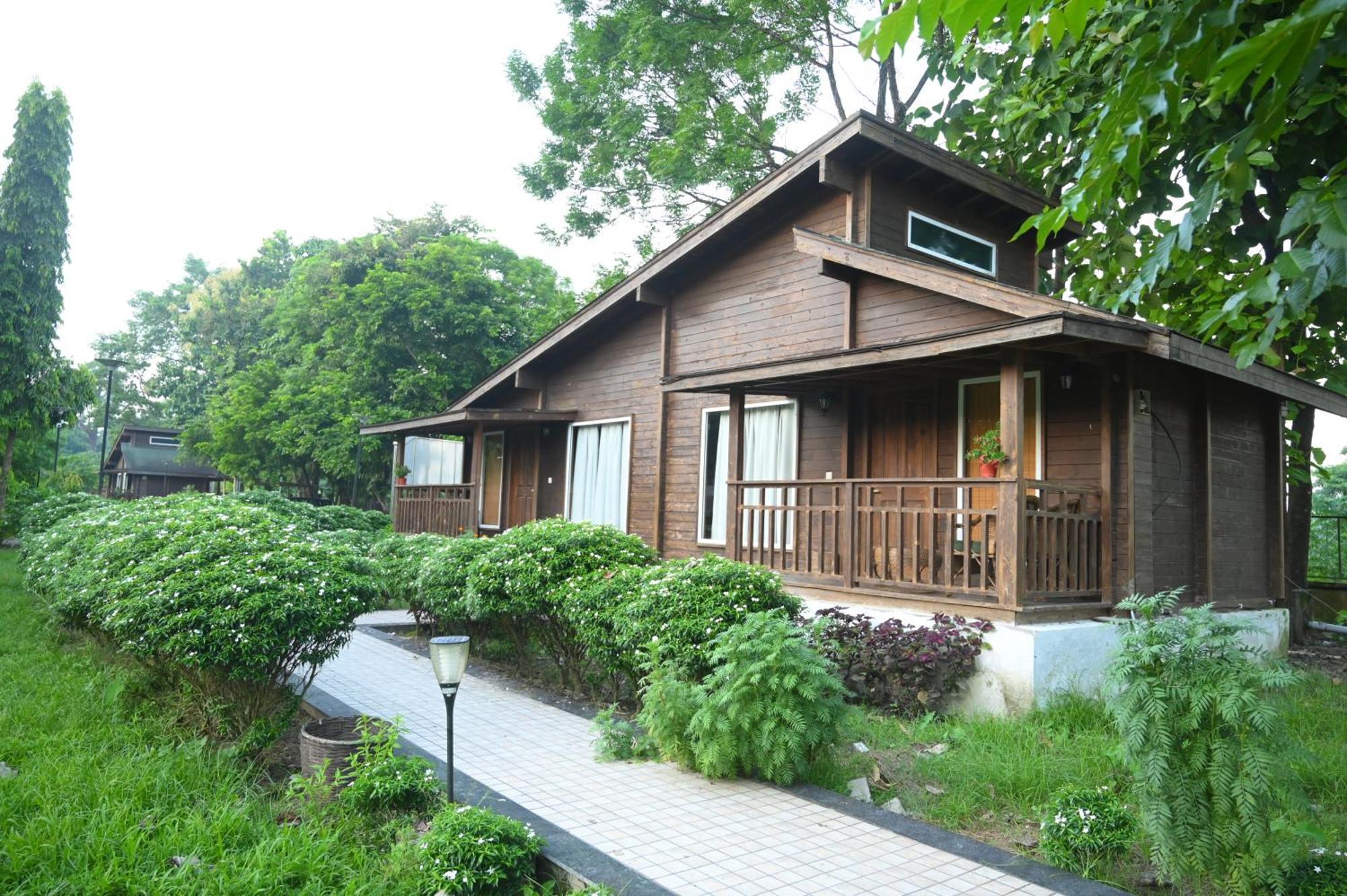 Jironi Resort Tezpur Bagian luar foto
