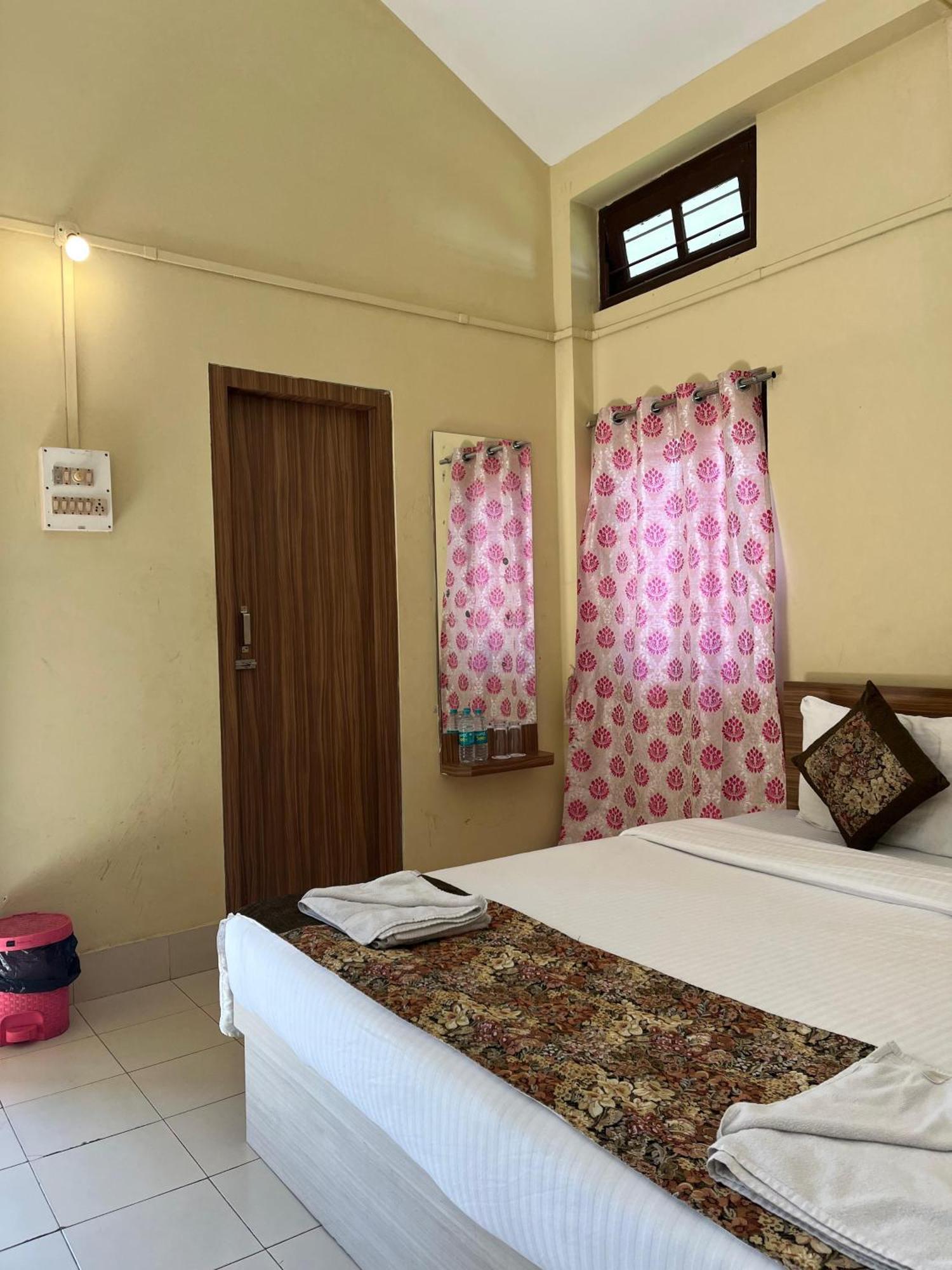 Jironi Resort Tezpur Bagian luar foto