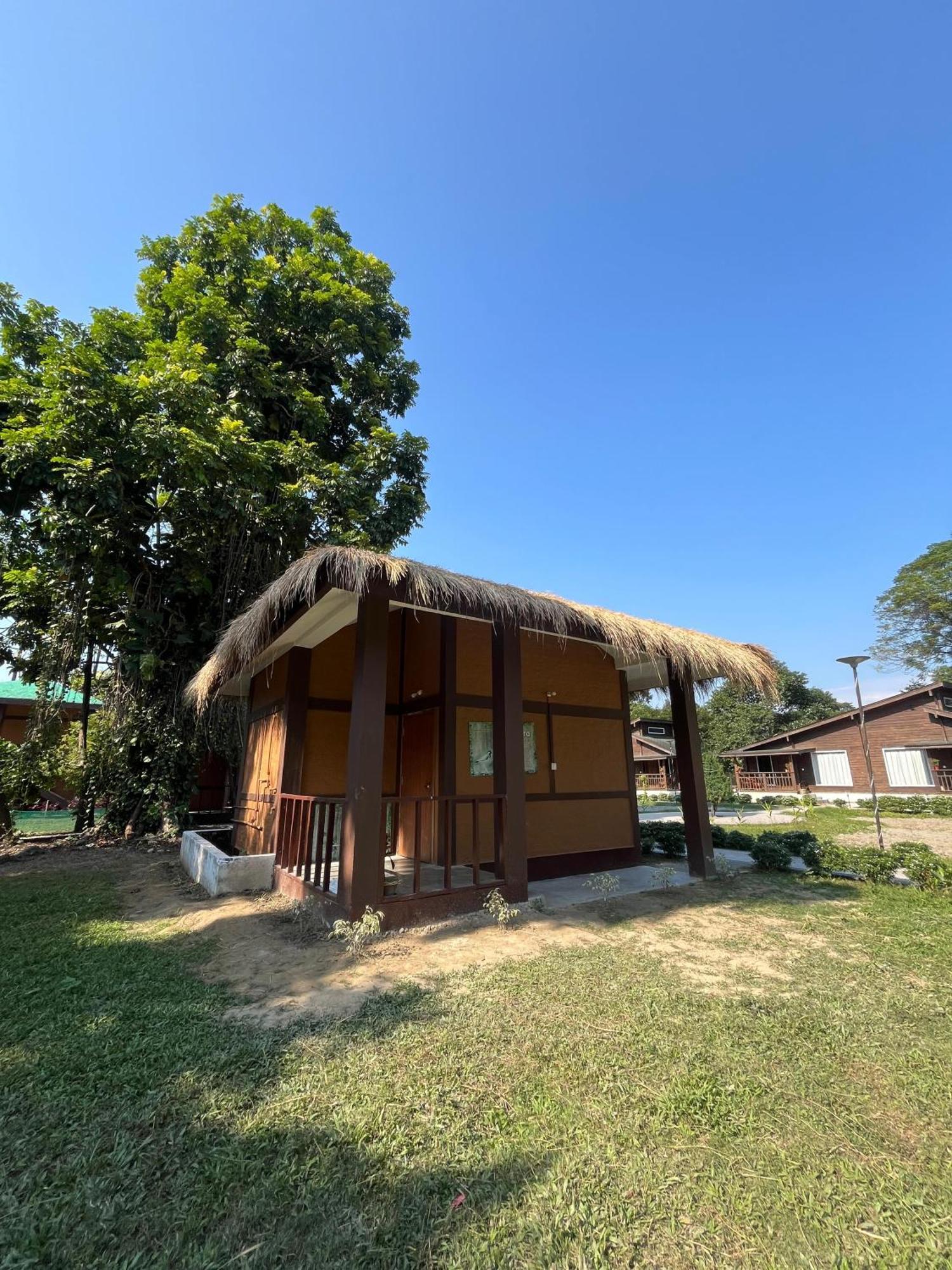 Jironi Resort Tezpur Bagian luar foto